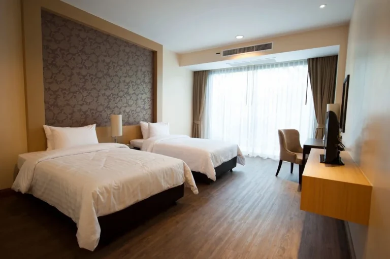 SAPPHIRE INTERNATIONAL HOTEL MANAGEMENT